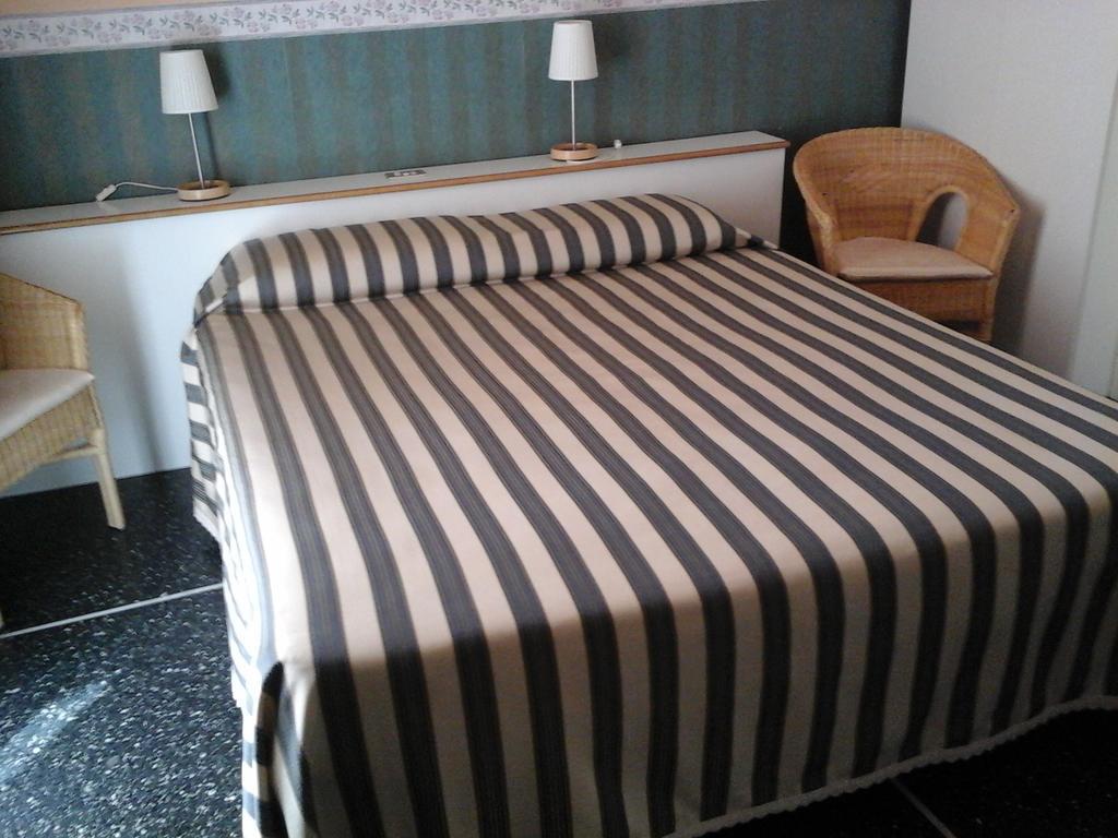 Hotel Morchio Mhotelsgroup Диано-Марина Экстерьер фото