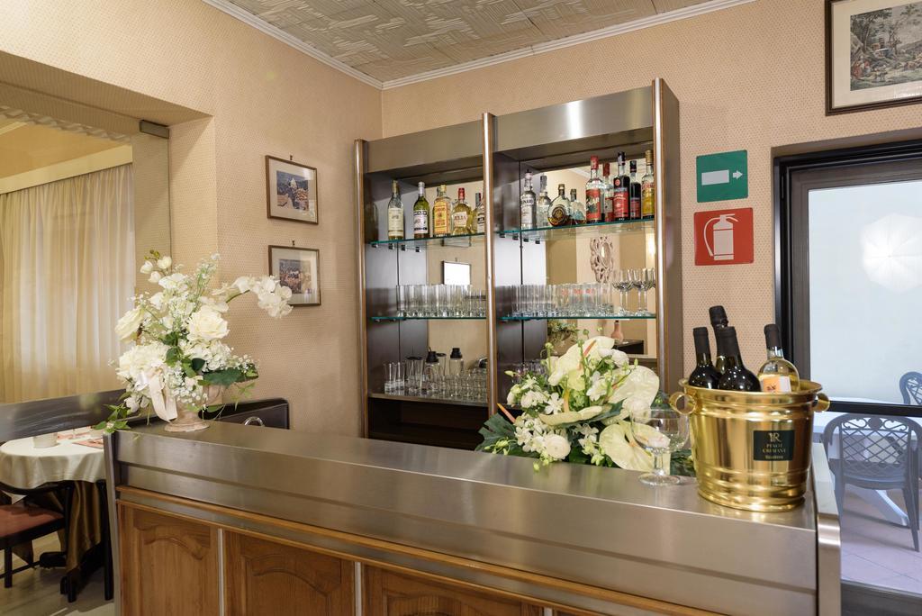 Hotel Morchio Mhotelsgroup Диано-Марина Экстерьер фото